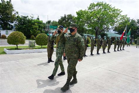 Mga video ng 402nd brigade philippine army.